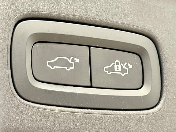 Volvo V90 14 of 23