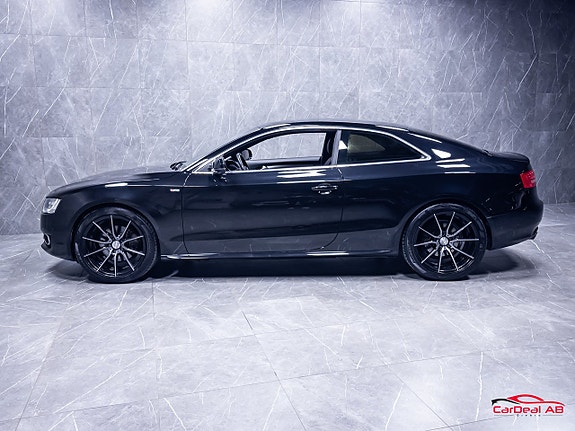 Audi A5 4 of 5