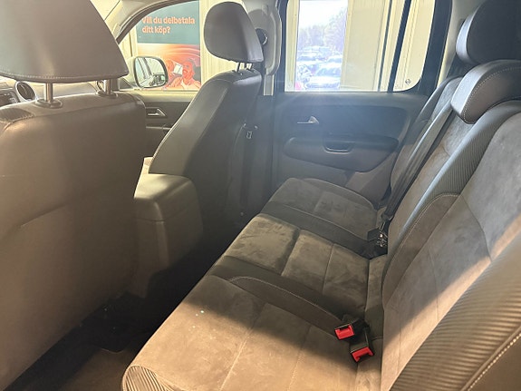 Volkswagen Amarok 8 of 15