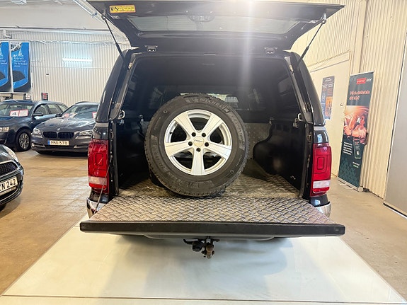 Volkswagen Amarok 14 of 15