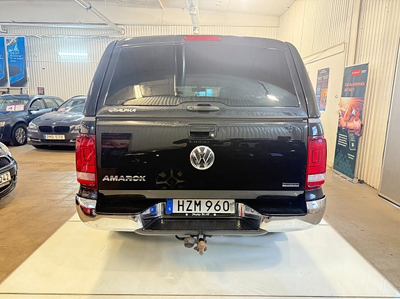 Volkswagen Amarok 15 of 15