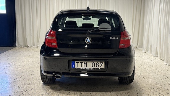 BMW 116d 7 of 11
