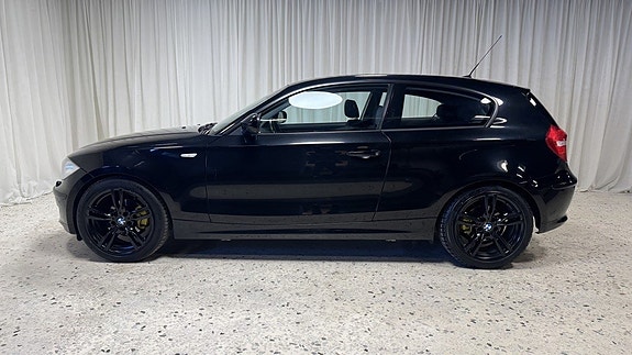 BMW 116d 6 of 11