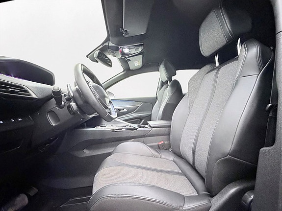 Peugeot 3008 11 of 28