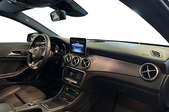 Mercedes-Benz CLA250+ 18 of 23