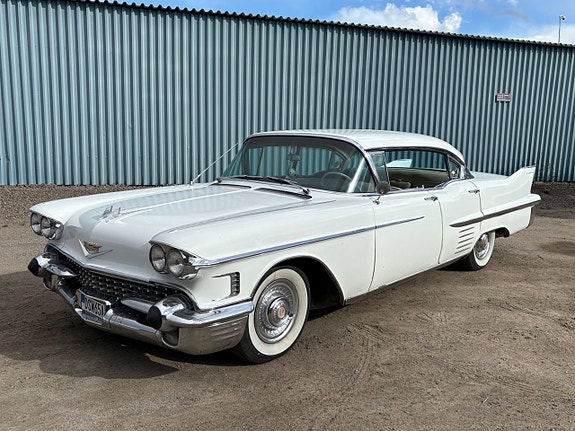 Cadillac Serie 62