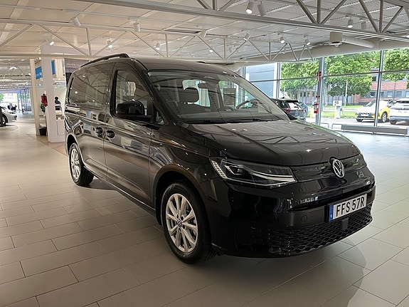 Volkswagen Caddy 2 of 5