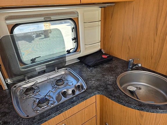 Bürstner Belcanto 535 TS *Queensbed *Förtält 15 of 22