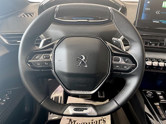 Peugeot 5008 11 of 23