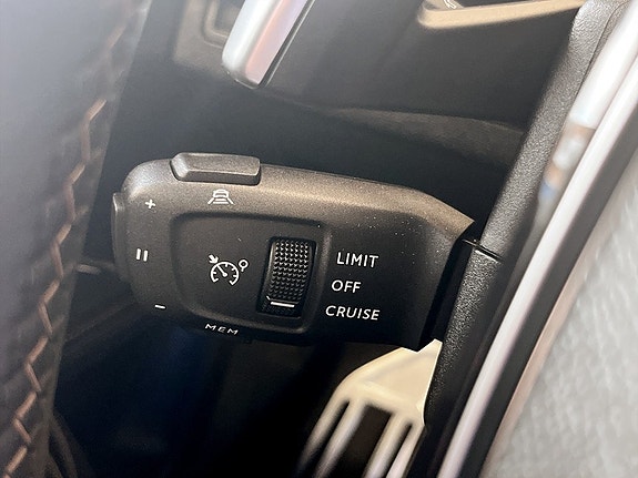 Peugeot 5008 13 of 23