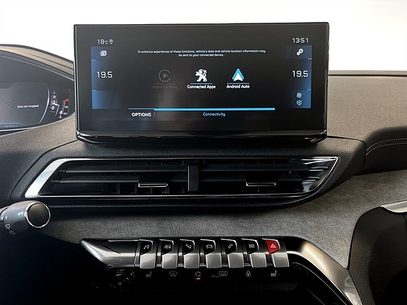 Peugeot 5008 17 of 23