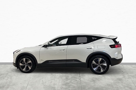 Polestar 3 2 of 18