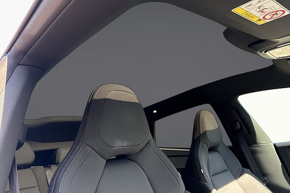Polestar 4 17 of 20