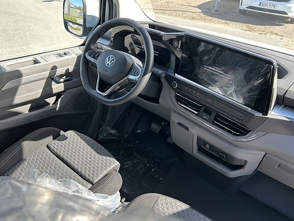 Volkswagen Transporter 13 of 22