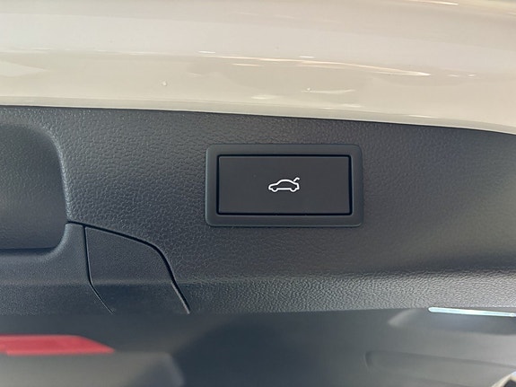 Volkswagen Passat 26 of 26