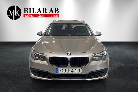 BMW 520d 2 of 5