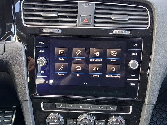 Volkswagen Golf-Serie 19 of 27