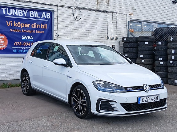 Volkswagen Golf-Serie 2 of 27