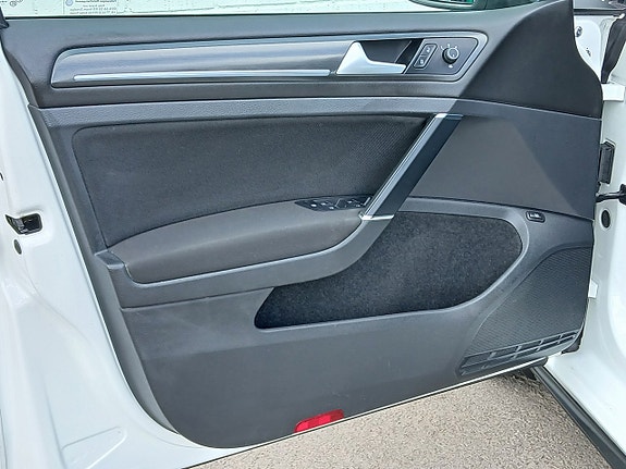 Volkswagen Golf-Serie 10 of 27
