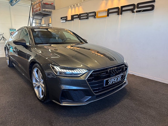 Audi A7 2 of 5