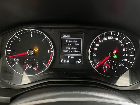 Volkswagen Amarok 20 of 26