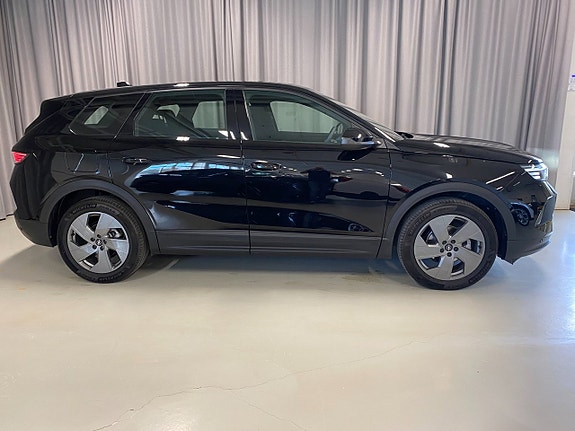 Opel Grandland X 3 of 5