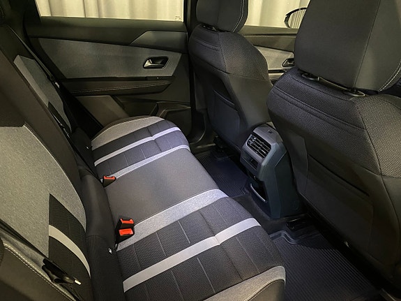 Opel Grandland X 8 of 23