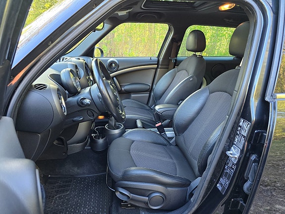 MINI Countryman Cooper D 9 of 23