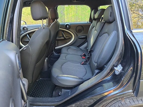 MINI Countryman Cooper D 10 of 23