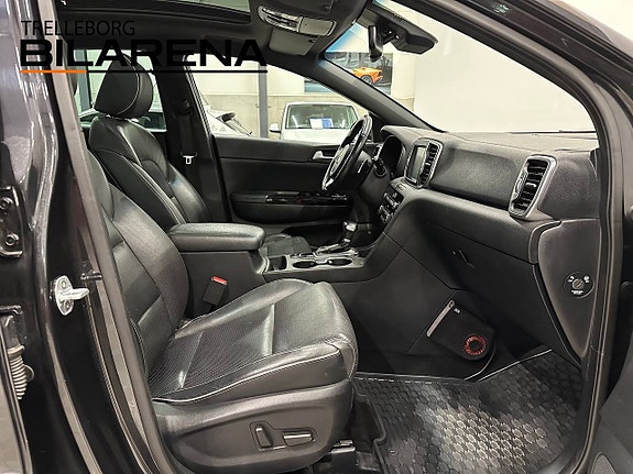 Kia Sportage 14 of 26