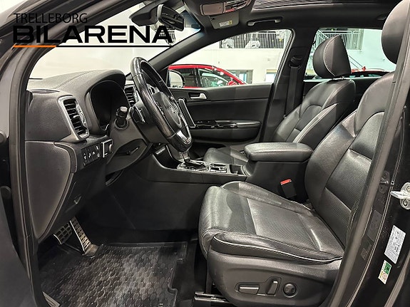 Kia Sportage 12 of 26