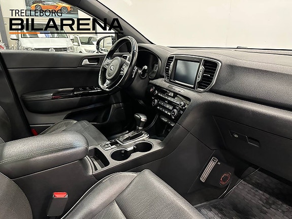Kia Sportage 13 of 26