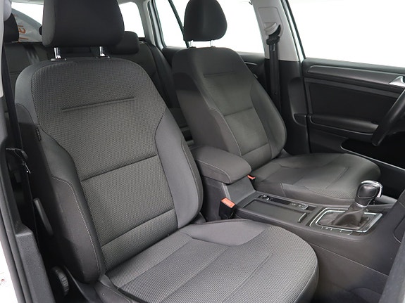 Volkswagen Golf I 18 of 30