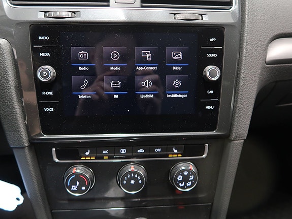 Volkswagen Golf I 21 of 30