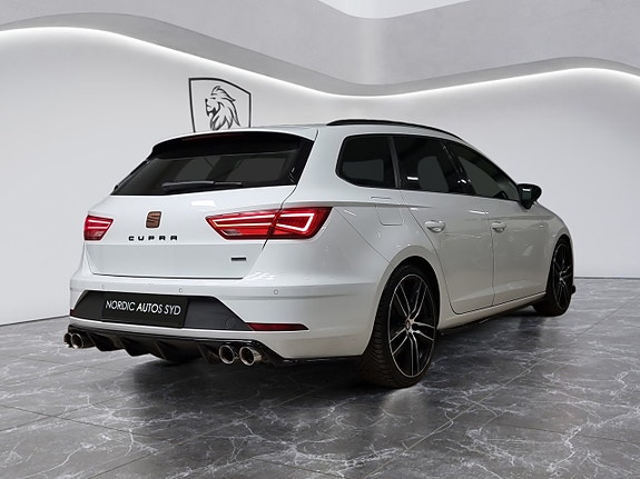 Seat Leon 5 of 5