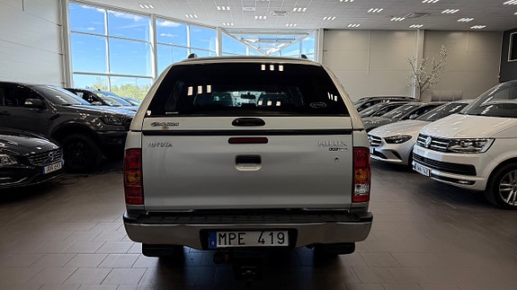 Toyota HiLux 5 of 5