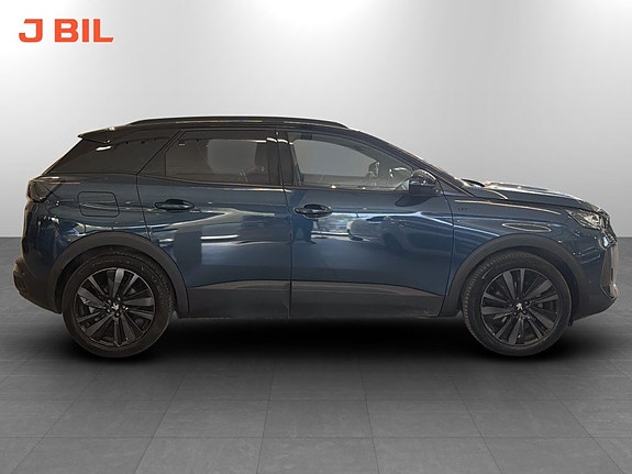 Peugeot 3008 3 of 5
