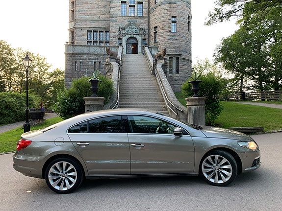 Volkswagen Passat CC 5 of 5