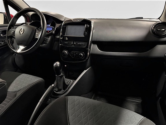 Renault Clio 13 of 26