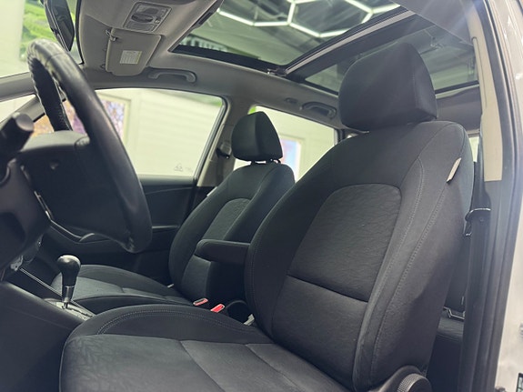 Hyundai ix20 11 of 15