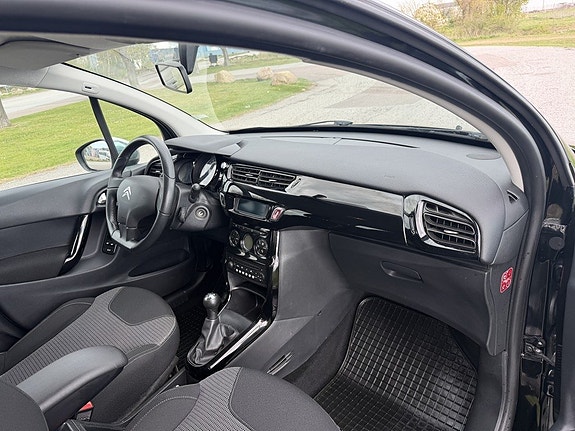 Citroen C3 10 of 13