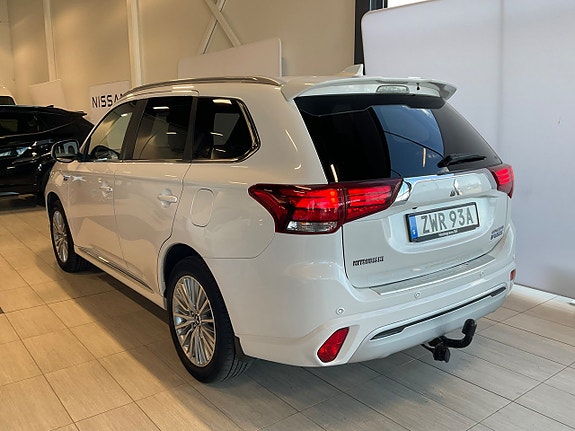 Mitsubishi Outlander 6 of 29
