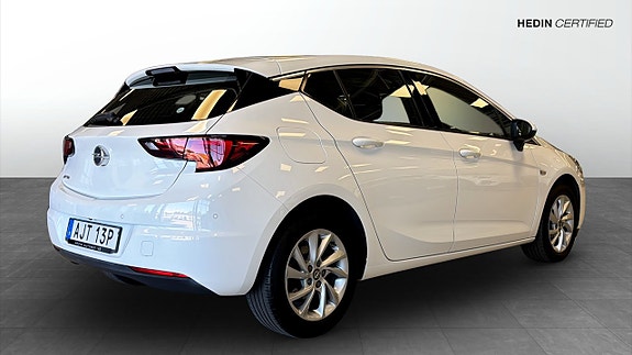 Opel Astra 2 of 5