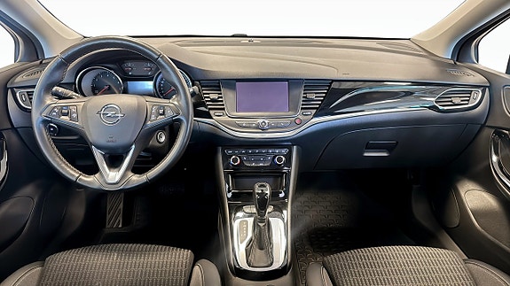 Opel Astra 4 of 5
