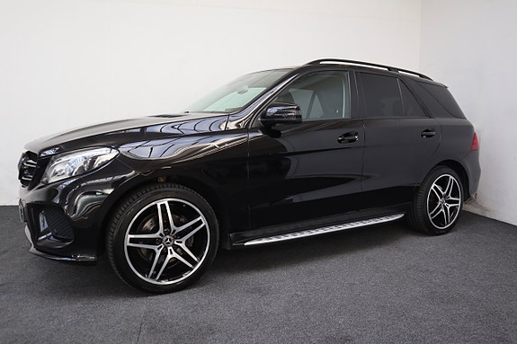 Mercedes-Benz GLE350 d 3 of 5