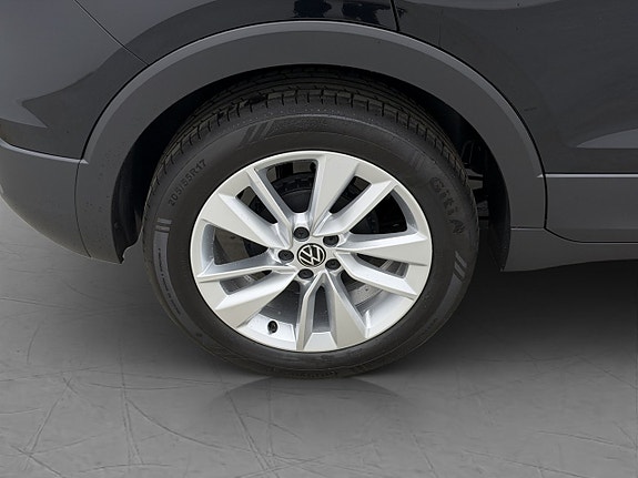 Volkswagen T-Cross 25 of 26