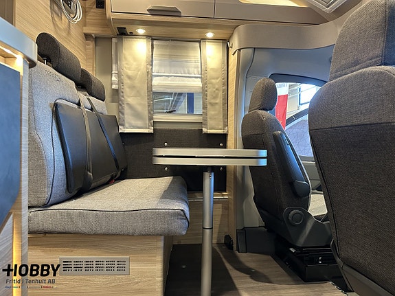 Knaus Van TI Plus Platinum Selection 650 MEG 4X4 7 of 21