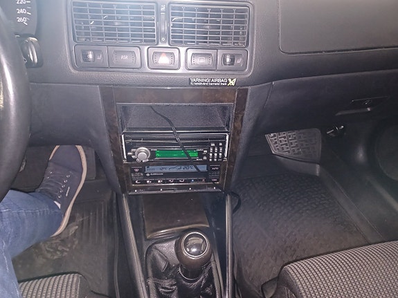 Volkswagen Golf IV 13 of 14