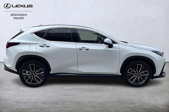 Lexus NX 450h 4 of 5