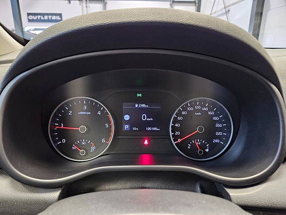 Kia Sportage 21 of 30